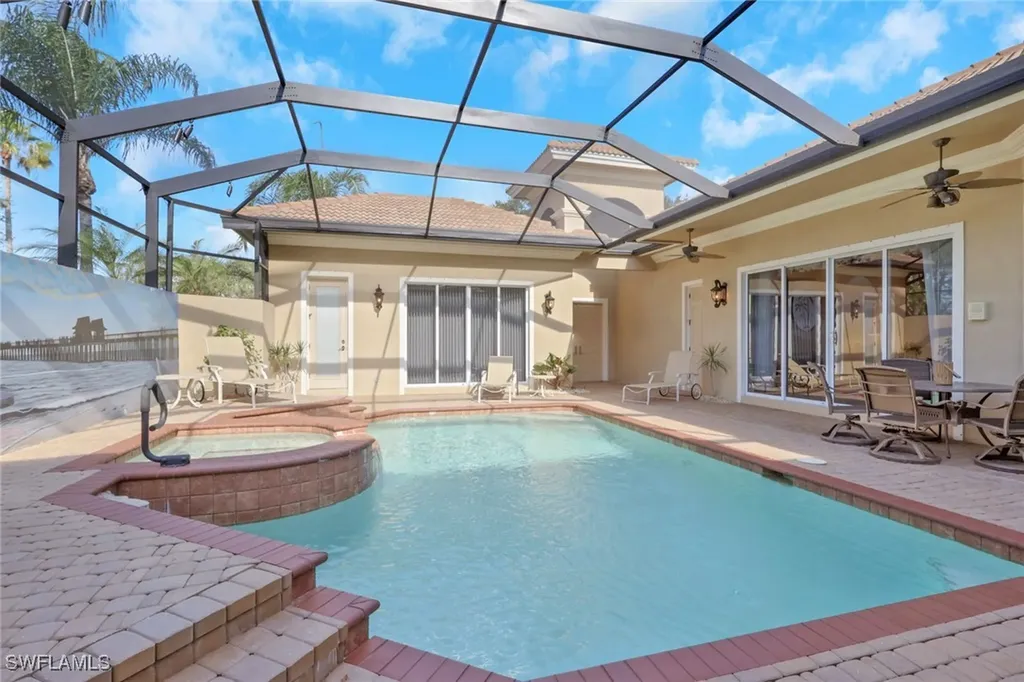 Naples FL, 904 Glen Lake Circle