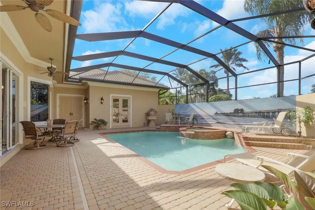 904 Glen Lake Circle Naples FL 34119