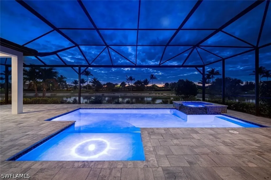 15563 Montello Lane Naples FL 34114