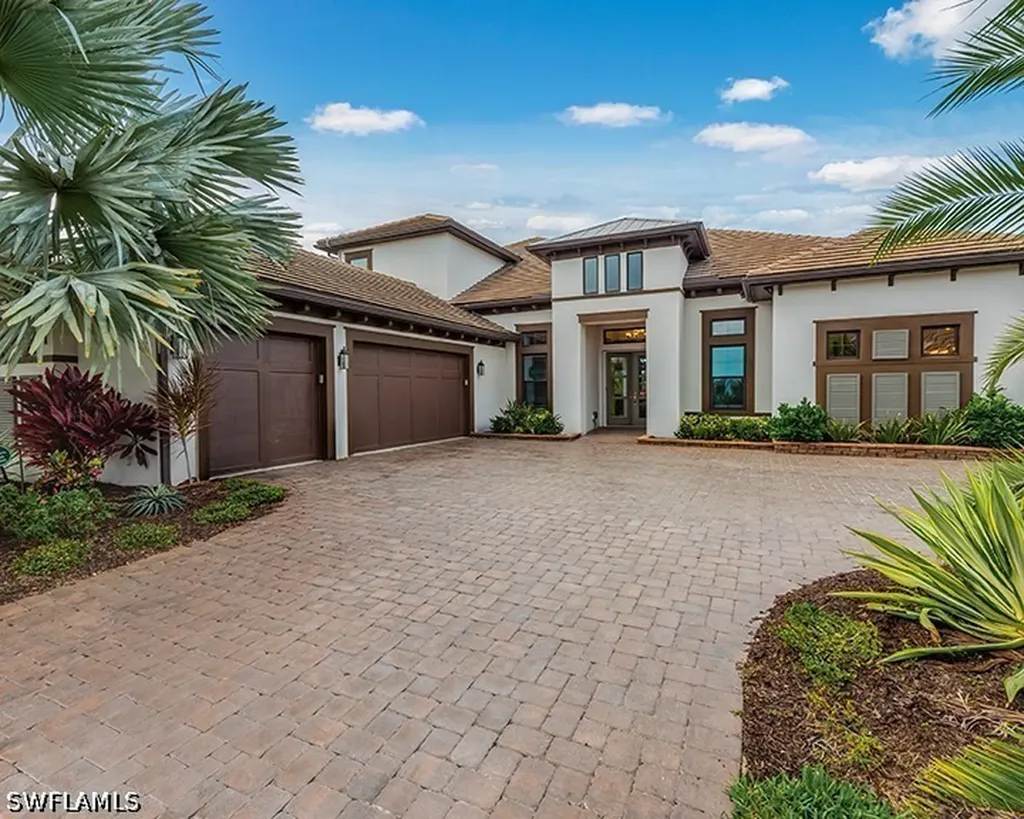 15563 Montello Lane Naples FL 34114