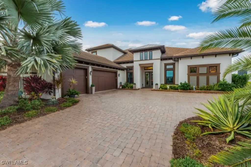 15563 Montello Lane Naples FL 34114