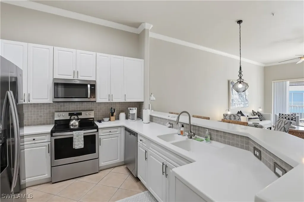 1214 Sweetwater Lane Naples FL 34110