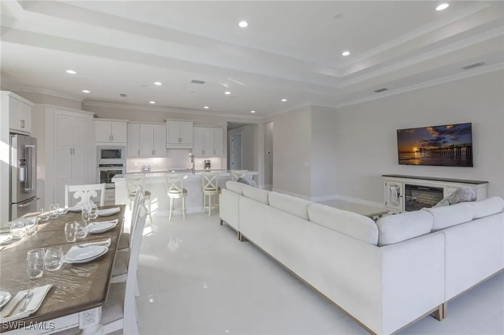 8982 Gustavia Court Naples FL 34113
