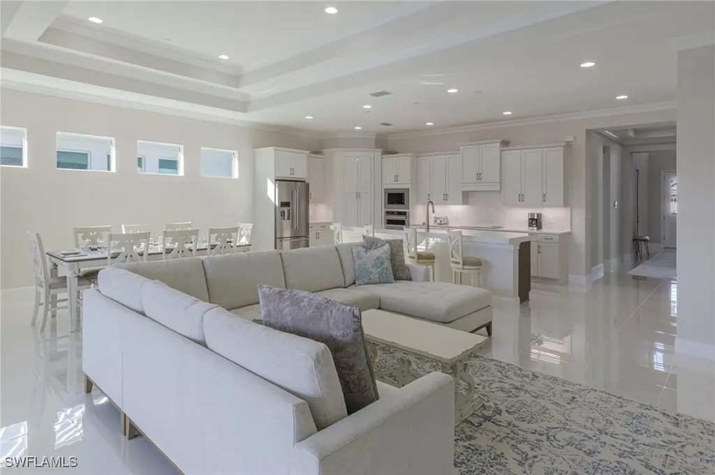 8982 Gustavia Court Naples FL 34113