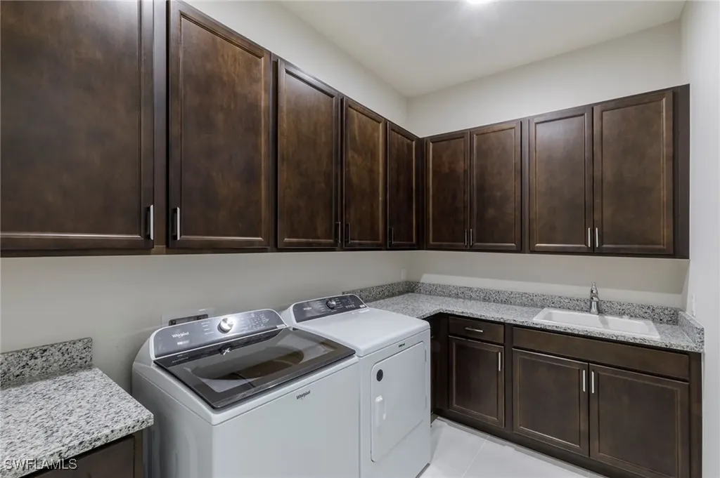 8982 Gustavia Court Naples FL 34113