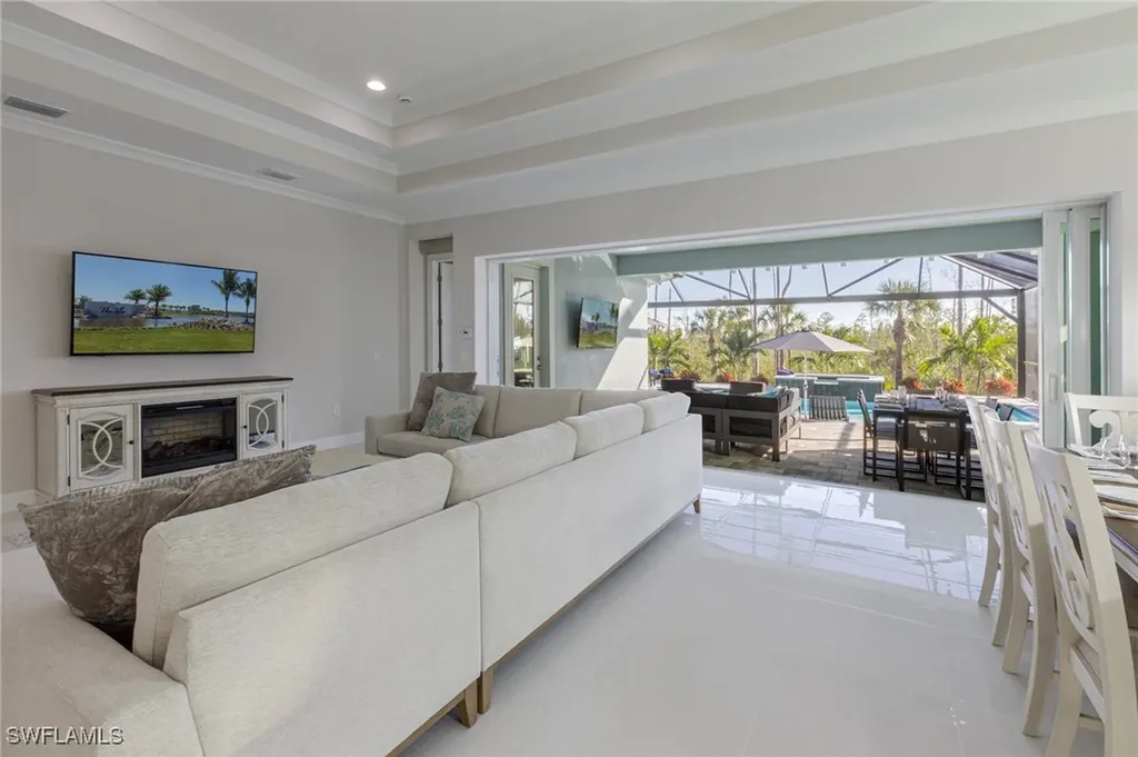 8982 Gustavia Court Naples FL 34113
