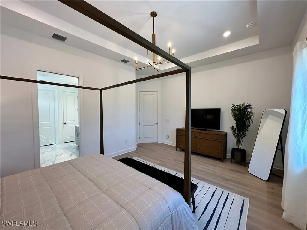 9260 Cormorant Drive Naples FL 34120