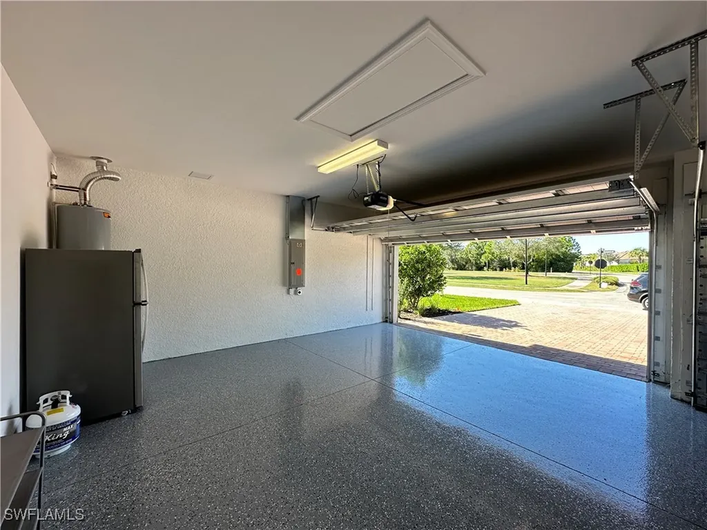 9260 Cormorant Drive Naples FL 34120