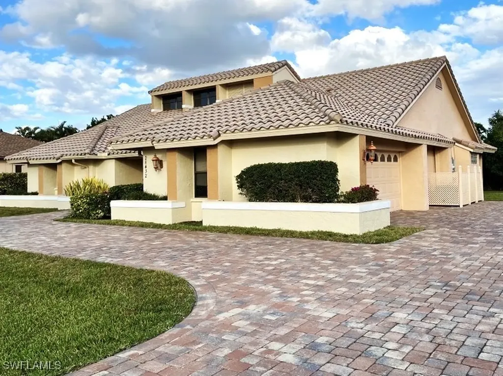 28432 Las Palmas Circle Bonita Springs FL 34135