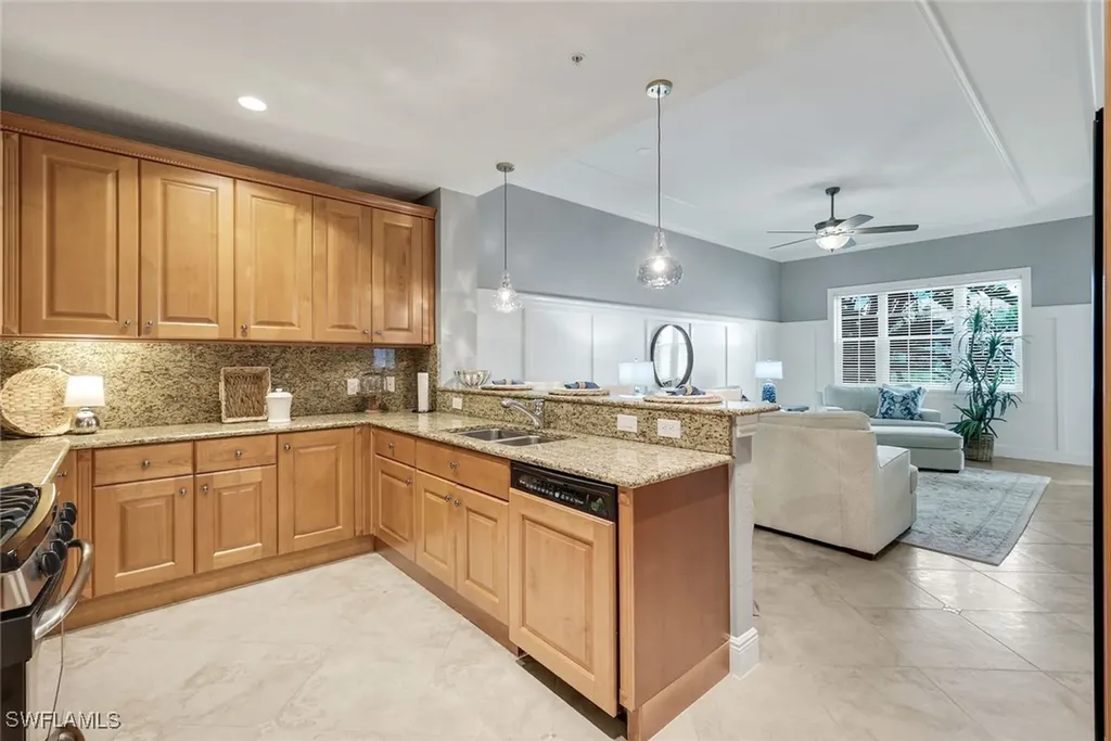 9225 Museo Circle Naples FL 34114