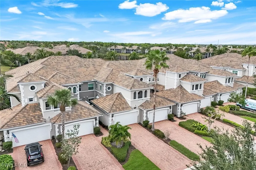 9225 Museo Circle Naples FL 34114