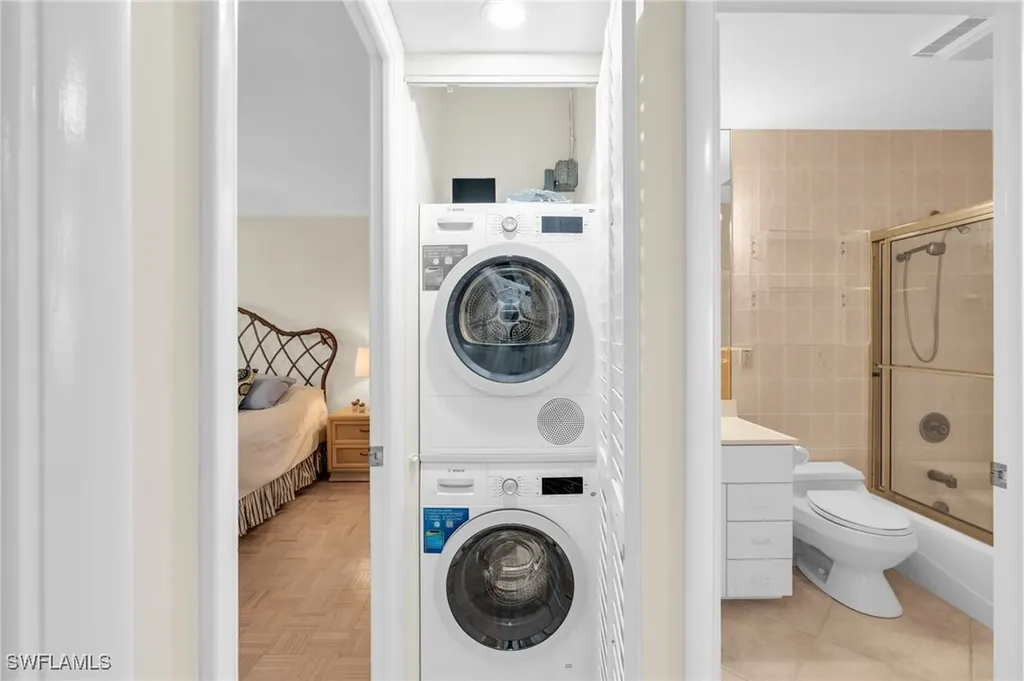 2100 Gulf Shore Boulevard N Naples FL 34102