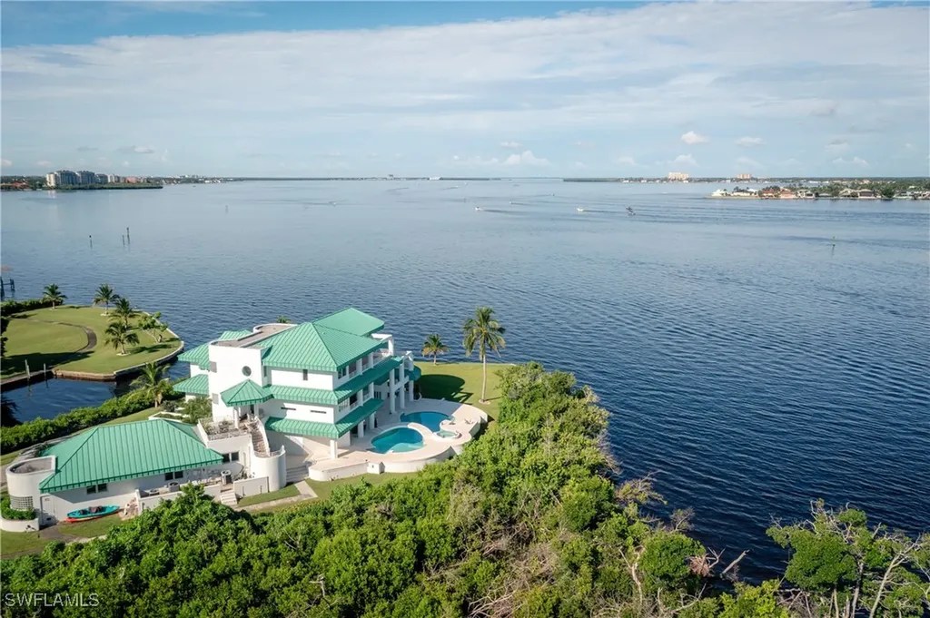 14040 Schultz Road Fort Myers FL 33908