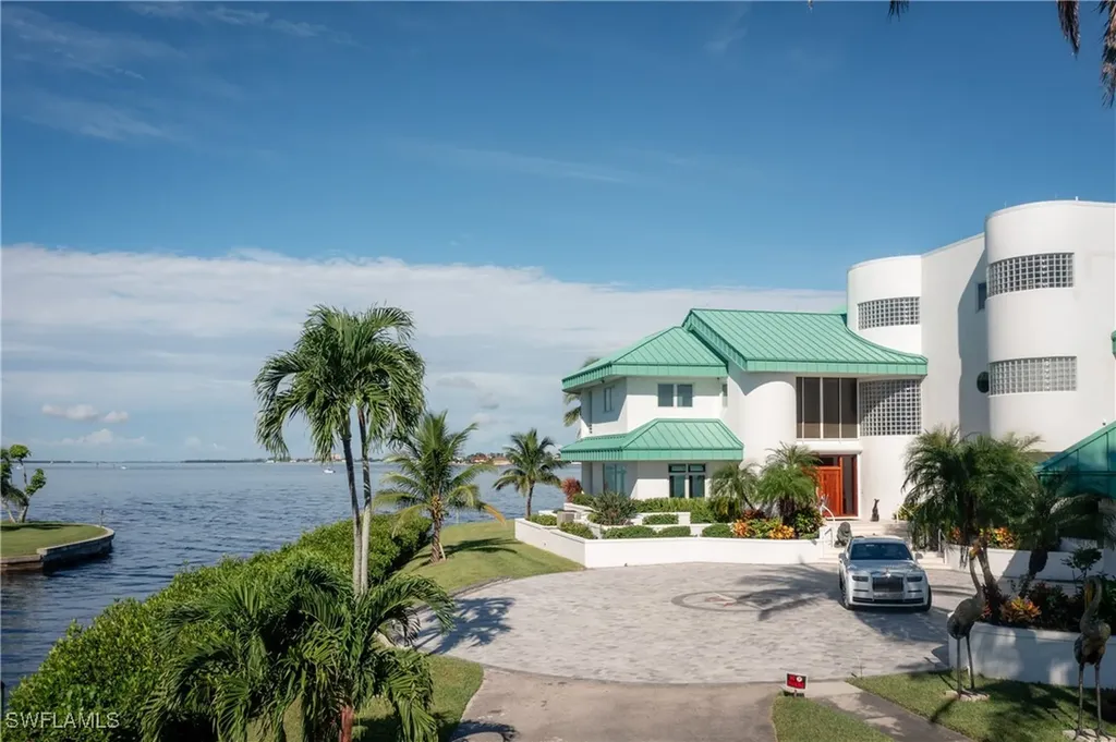 14040 Schultz Road Fort Myers FL 33908