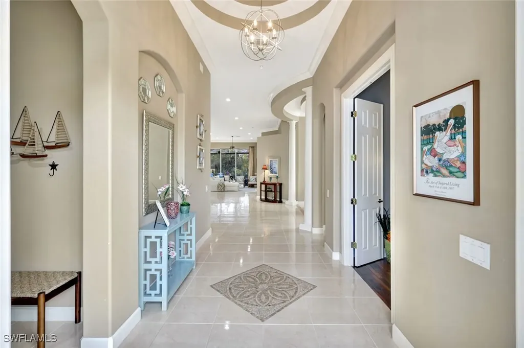 1282 Via Portofino Naples FL 34108