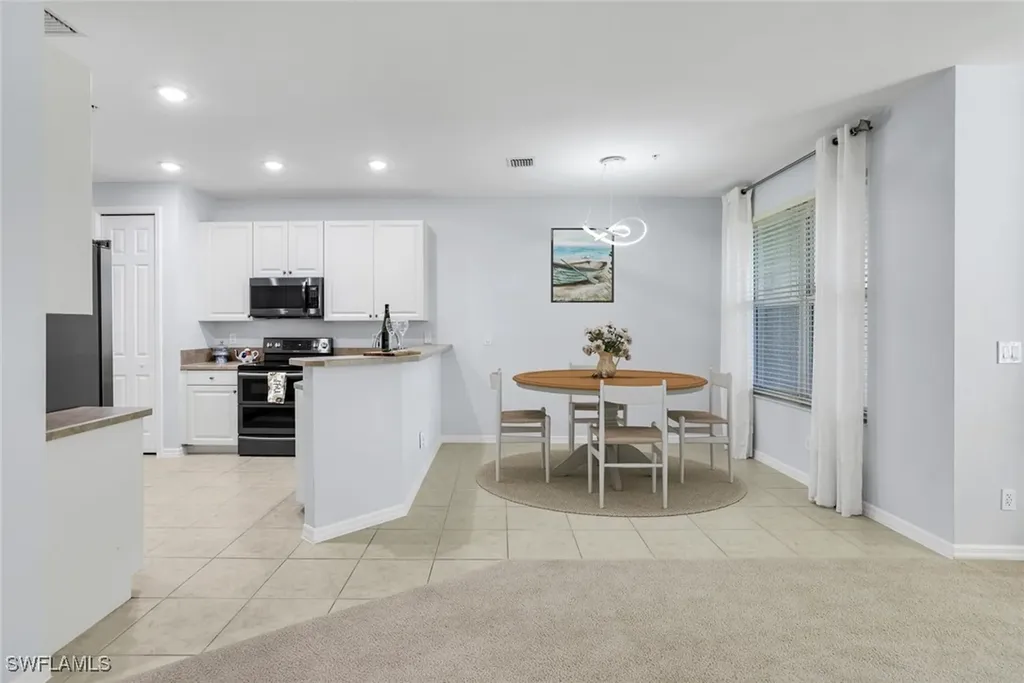 1370 Mariposa Circle Naples FL 34105