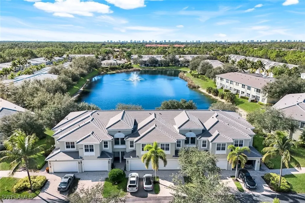 1370 Mariposa Circle Naples FL 34105