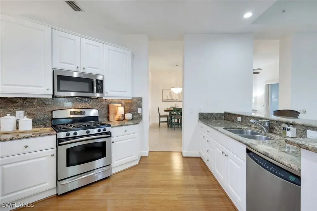 9255 Museo Circle Naples FL 34114