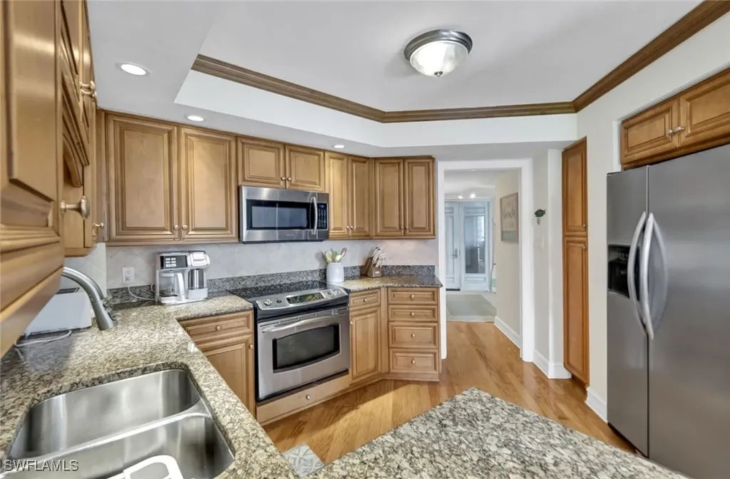 4551 Gulf Shore Boulevard N Naples FL 34103