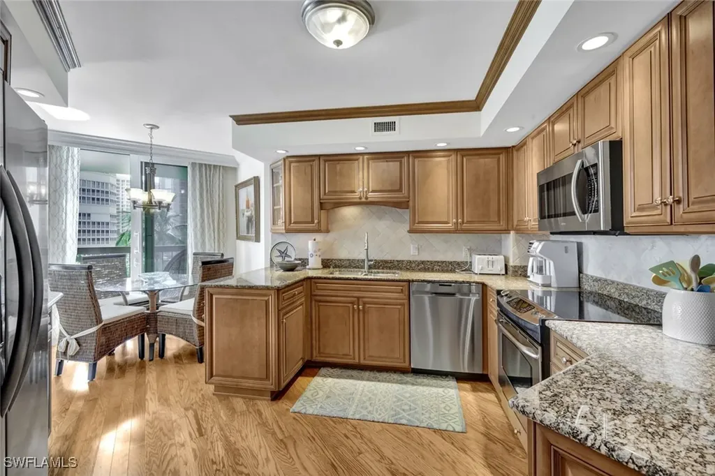 4551 Gulf Shore Boulevard N Naples FL 34103