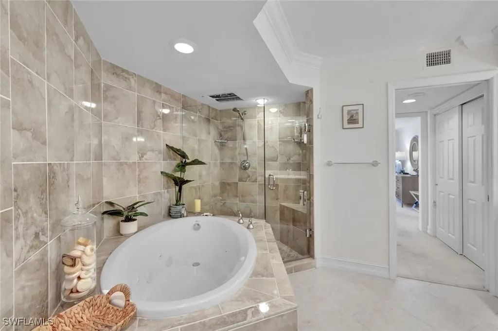4551 Gulf Shore Boulevard N Naples FL 34103