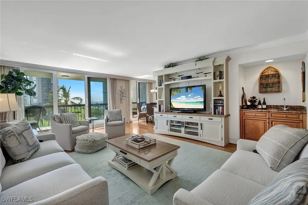 4551 Gulf Shore Boulevard N Naples FL 34103
