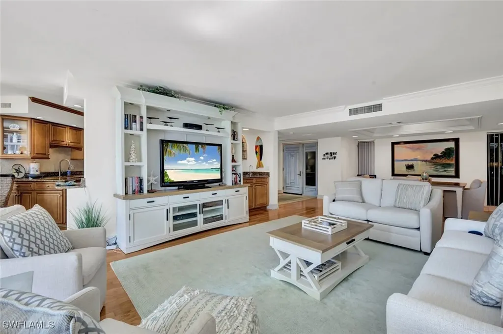 4551 Gulf Shore Boulevard N Naples FL 34103
