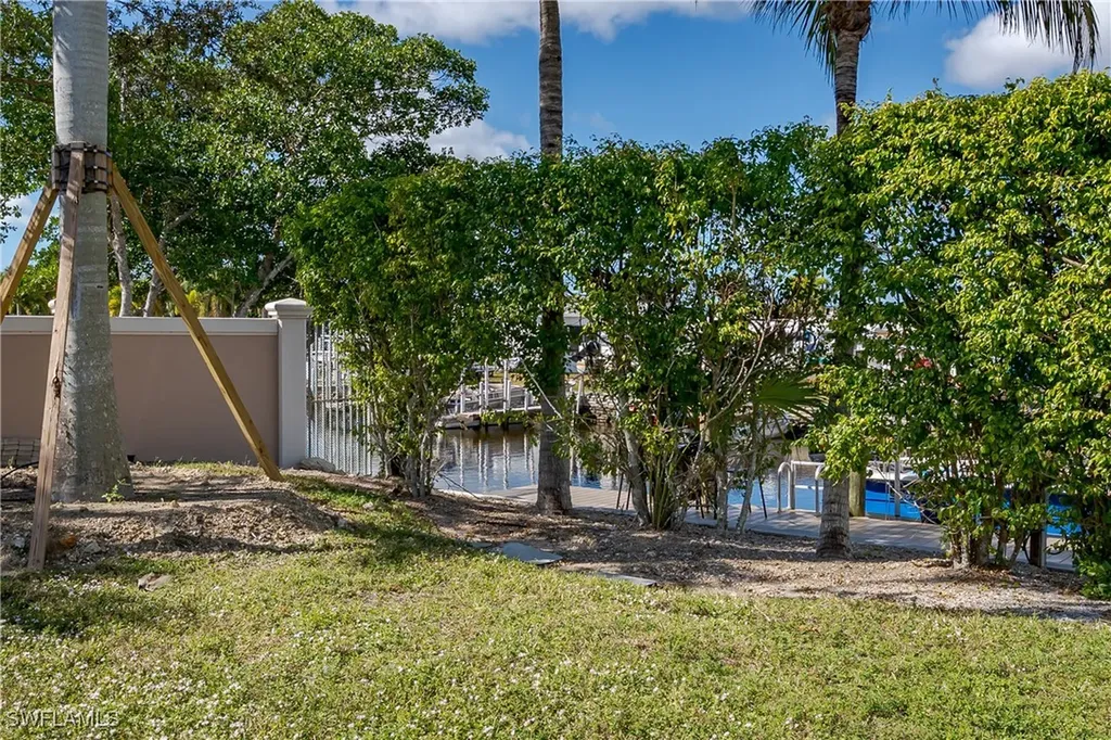 13407 Snook Circle Naples FL 34114