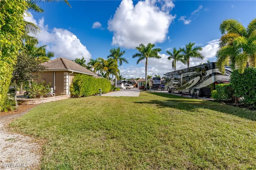 13407 Snook Circle Naples FL 34114