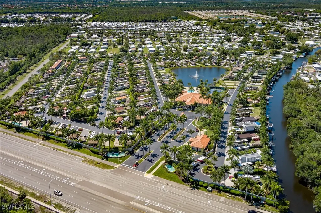 13407 Snook Circle Naples FL 34114