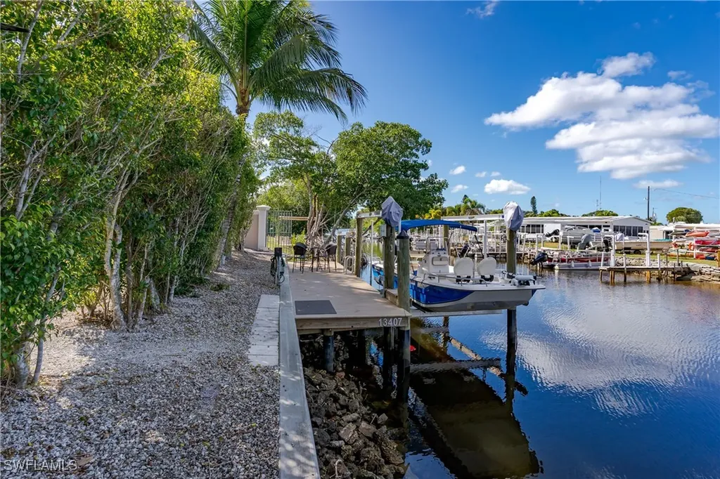 13407 Snook Circle Naples FL 34114
