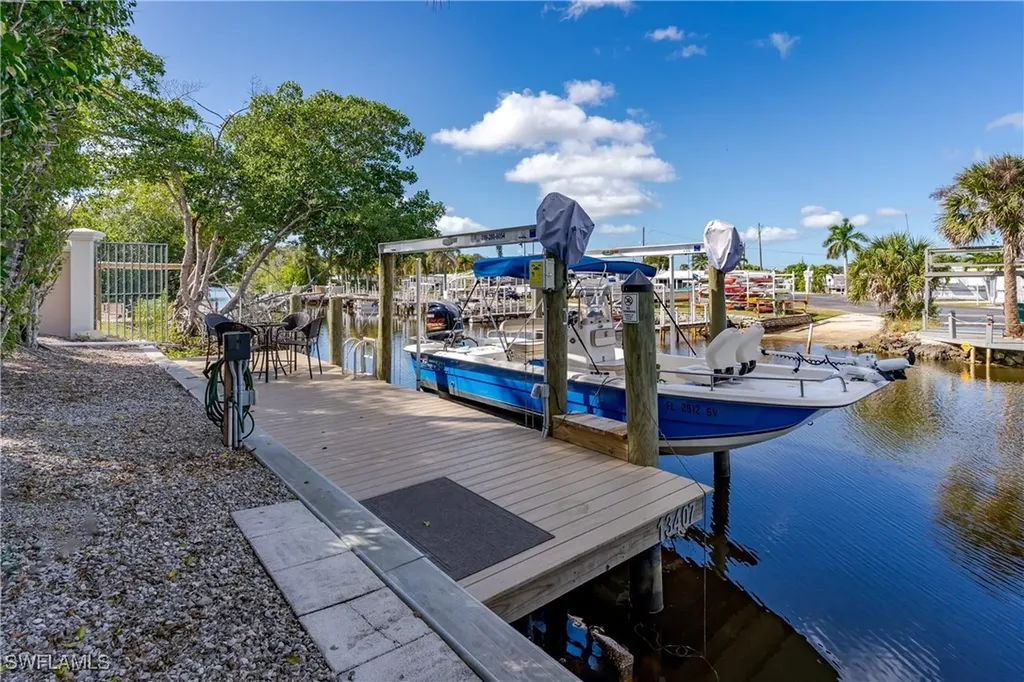 13407 Snook Circle Naples FL 34114