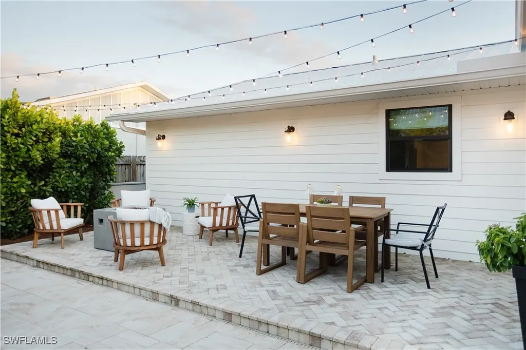 167 1st Street Bonita Springs FL 34134