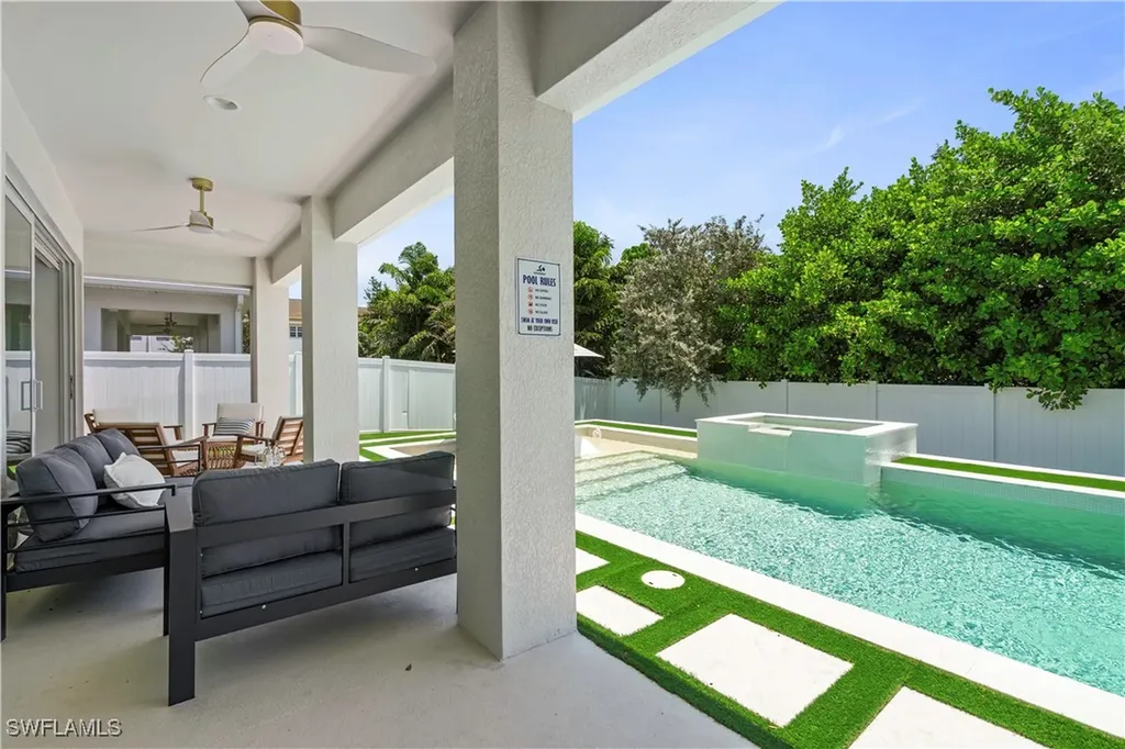 1100 Steeves Avenue Naples FL 34104