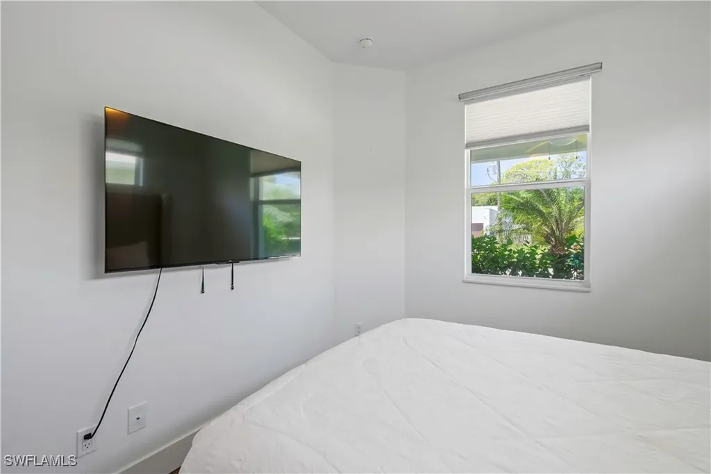 1100 Steeves Avenue Naples FL 34104