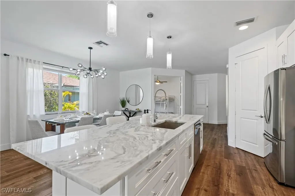 1100 Steeves Avenue Naples FL 34104