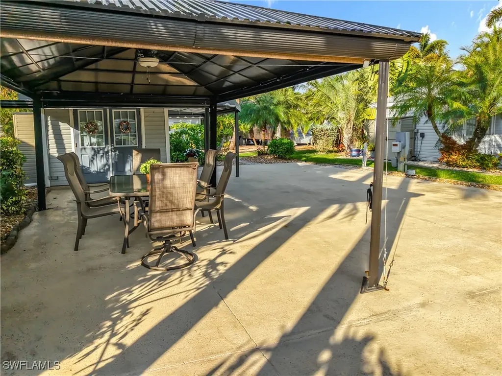 10141 Shadowood Court Fort Myers FL 33905