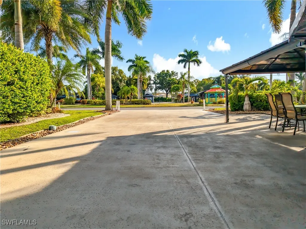 10141 Shadowood Court Fort Myers FL 33905