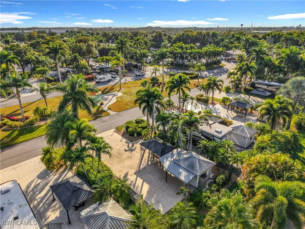 10141 Shadowood Court Fort Myers FL 33905