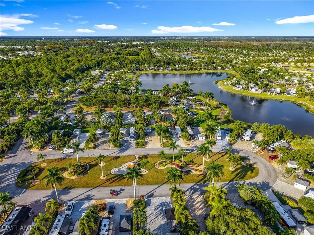 10141 Shadowood Court Fort Myers FL 33905