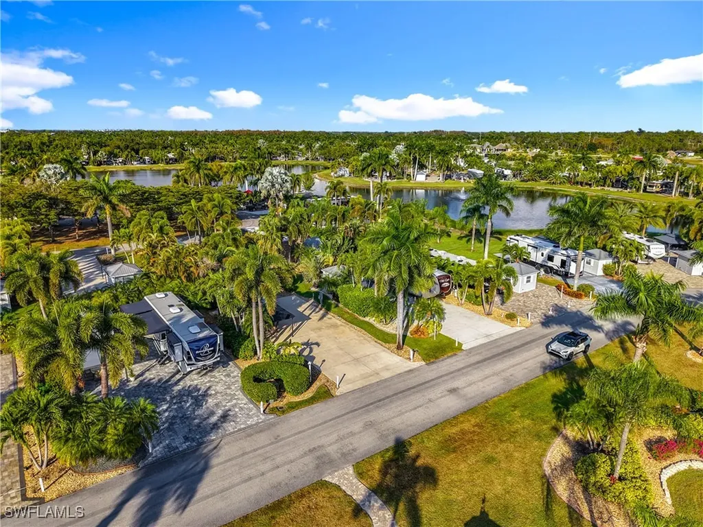 10141 Shadowood Court Fort Myers FL 33905