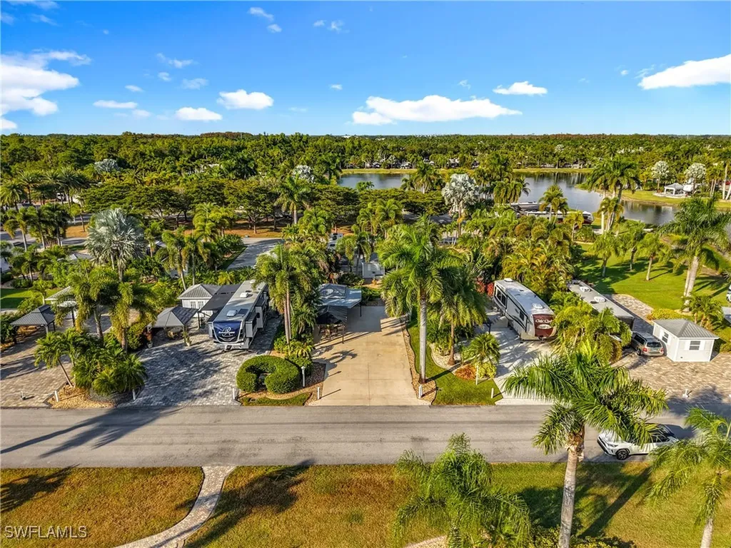 10141 Shadowood Court Fort Myers FL 33905