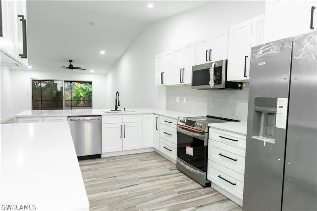 6499 Royal Woods Drive Fort Myers FL 33908