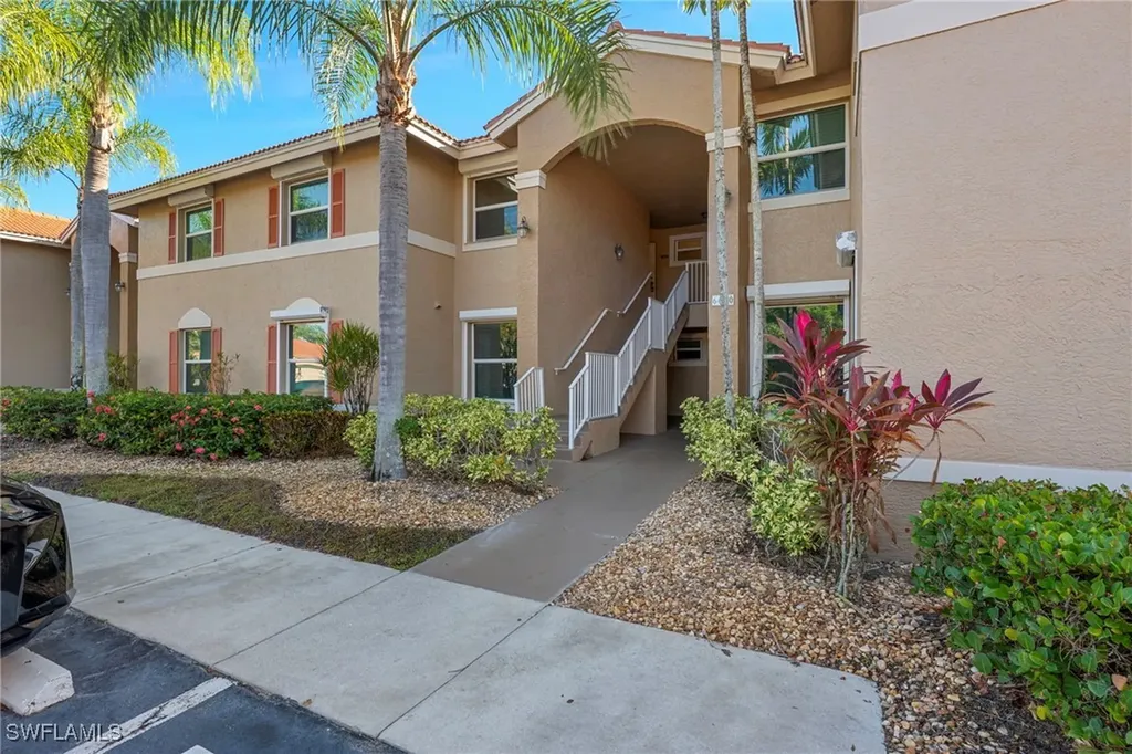 6610 Huntington Lakes Circle Naples FL 34119