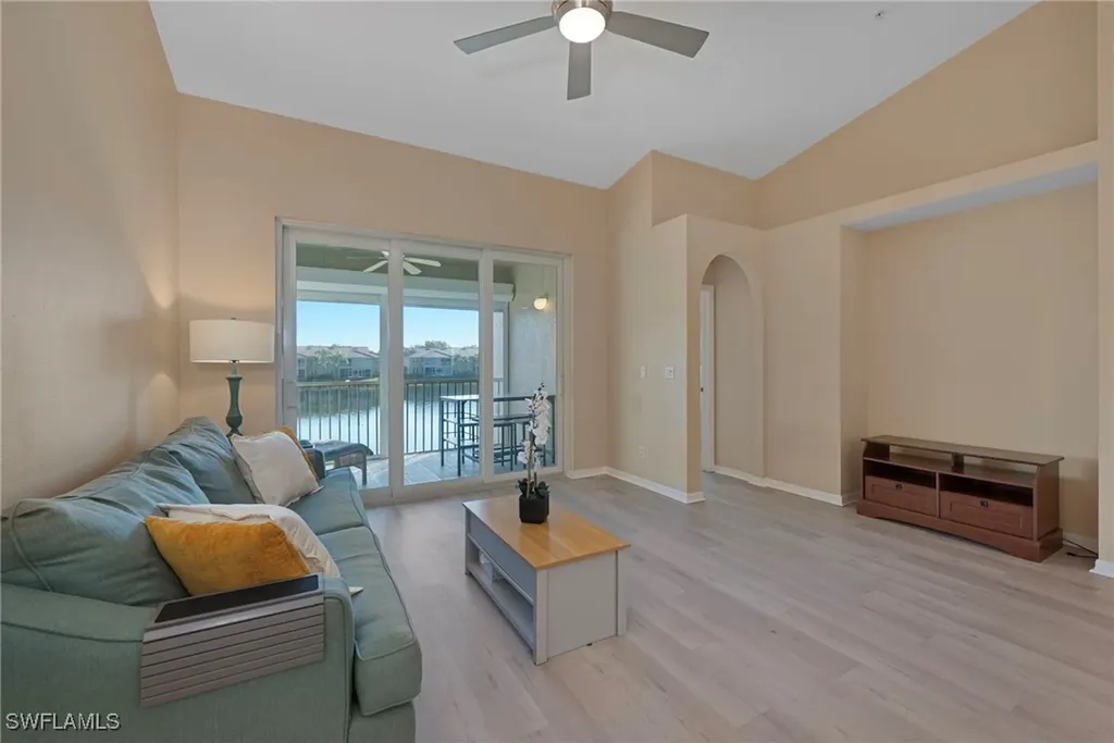 6610 Huntington Lakes Circle Naples FL 34119