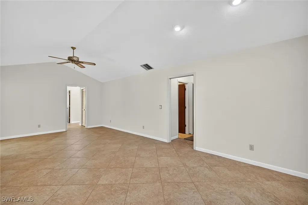 6811 Sandalwood Lane Naples FL 34109