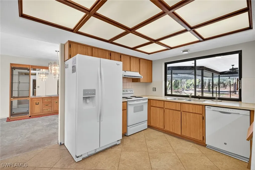 6811 Sandalwood Lane Naples FL 34109