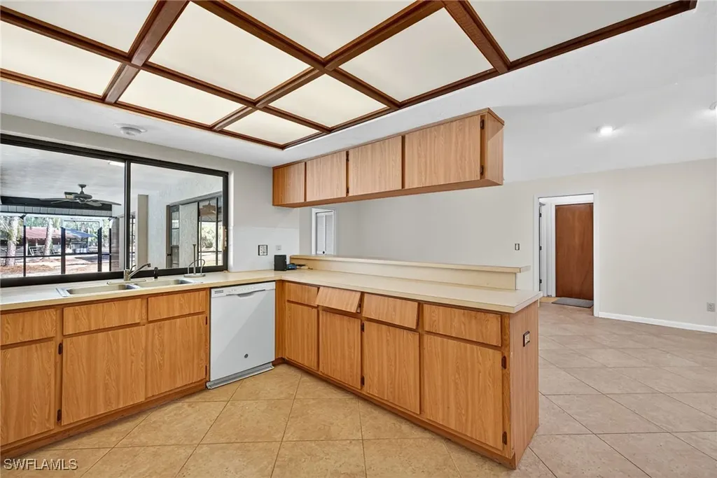 6811 Sandalwood Lane Naples FL 34109