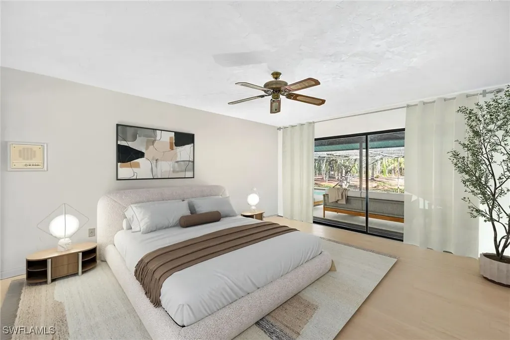 6811 Sandalwood Lane Naples FL 34109