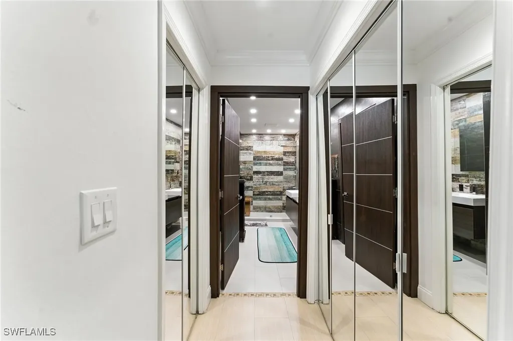 2085 Painted Palm Drive Naples FL 34119